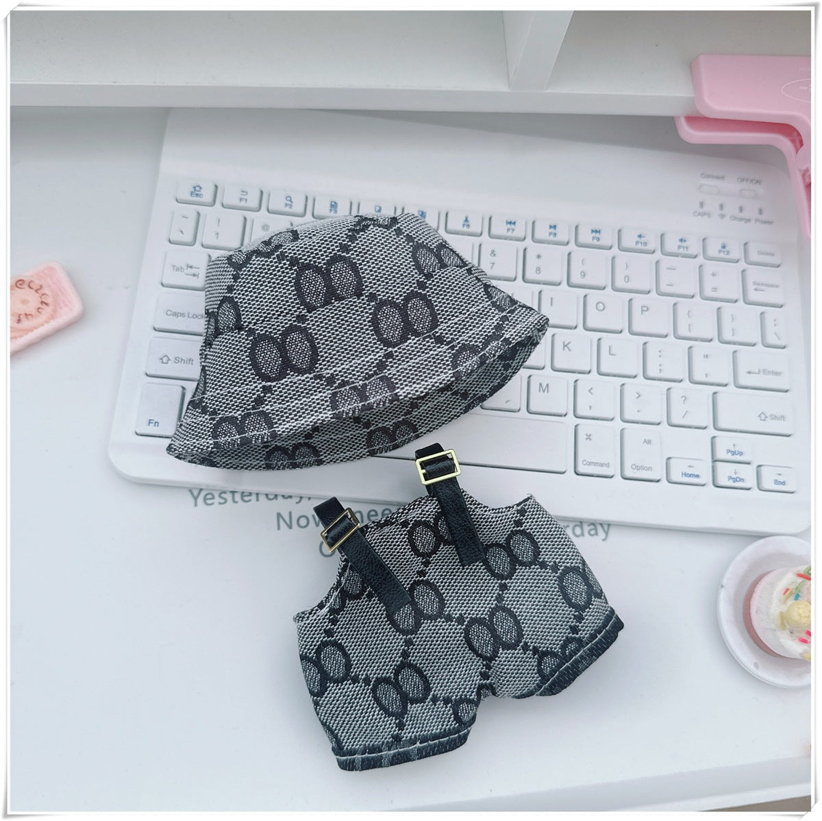 Labubu 17cm Doll Clothes Set - Generation 1/2 Triangle Strap Pants Party Outfit Accessory