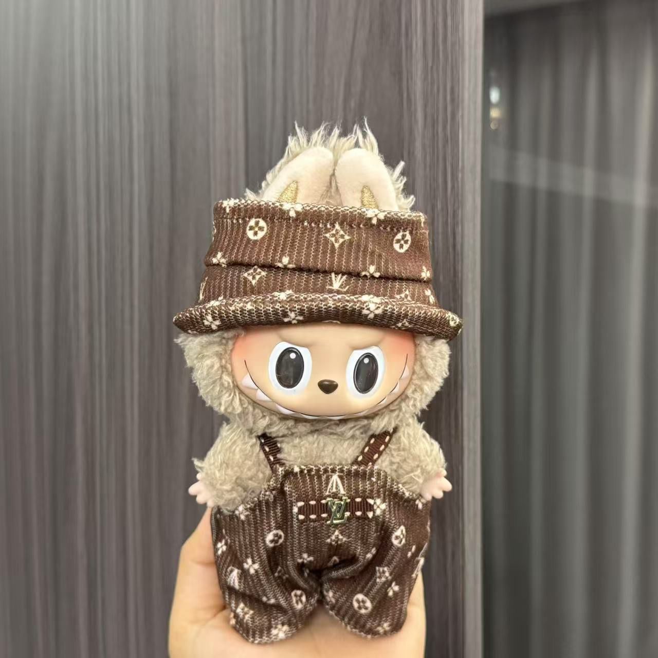 Only outfit - 17cm Labubu Doll Clothes Set - Outfit for Generation 1/2 Vinyl & Plush Toy Accessories