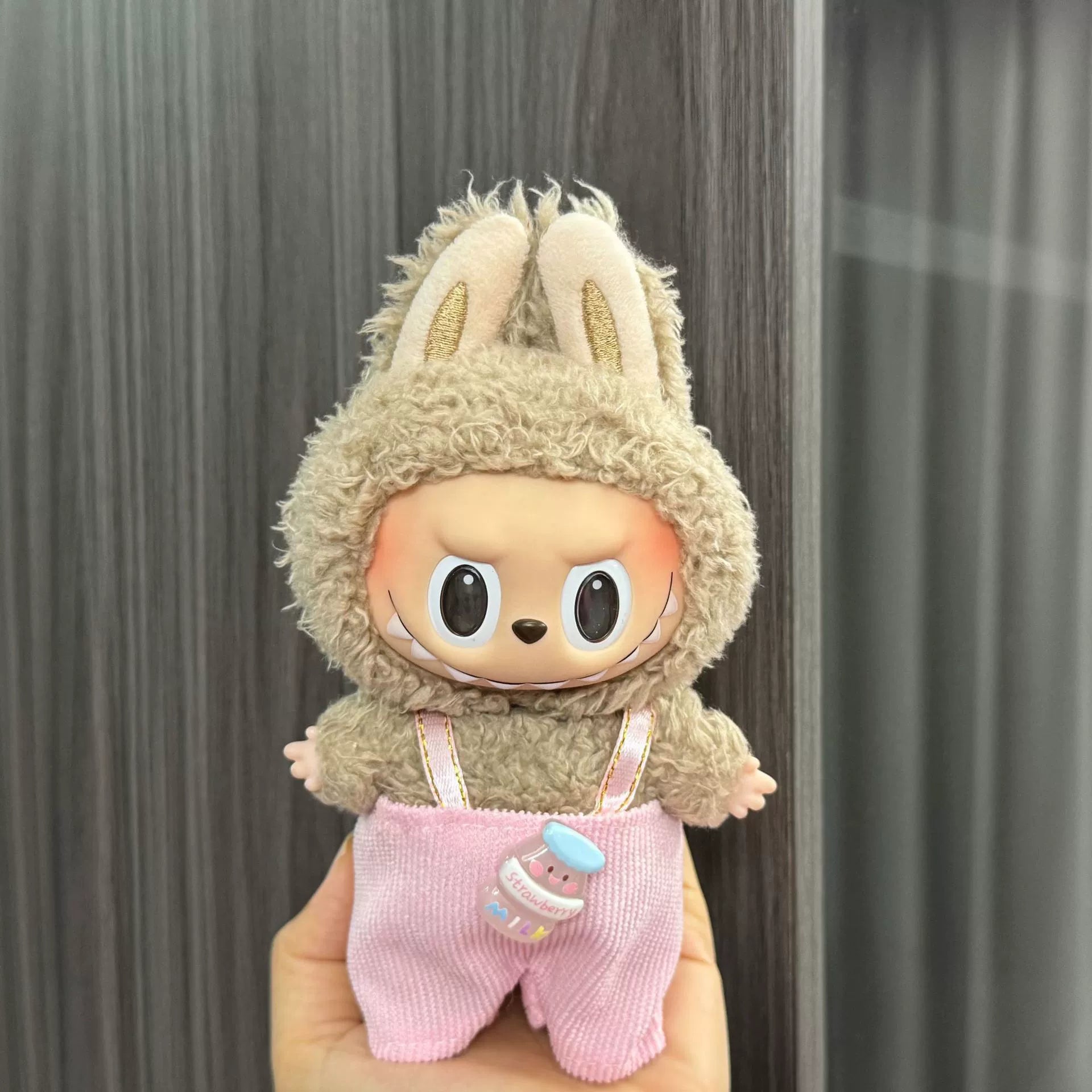 (Clothes only) Labubu doll clothes 17cm pendant first and second generation vinyl plush doll replacement clothes set